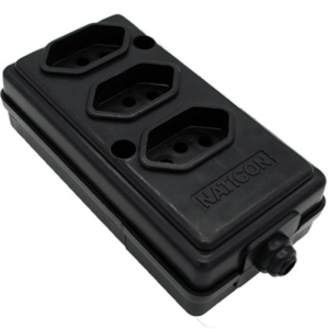 TOMADA EM BARRA PRETA 3 SAIDAS 20A NATICON